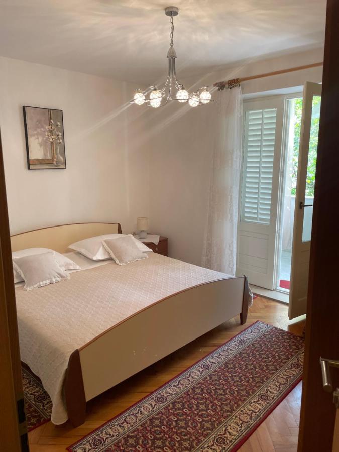 Apartmani Isabella - Ilda Radonic Елса Экстерьер фото