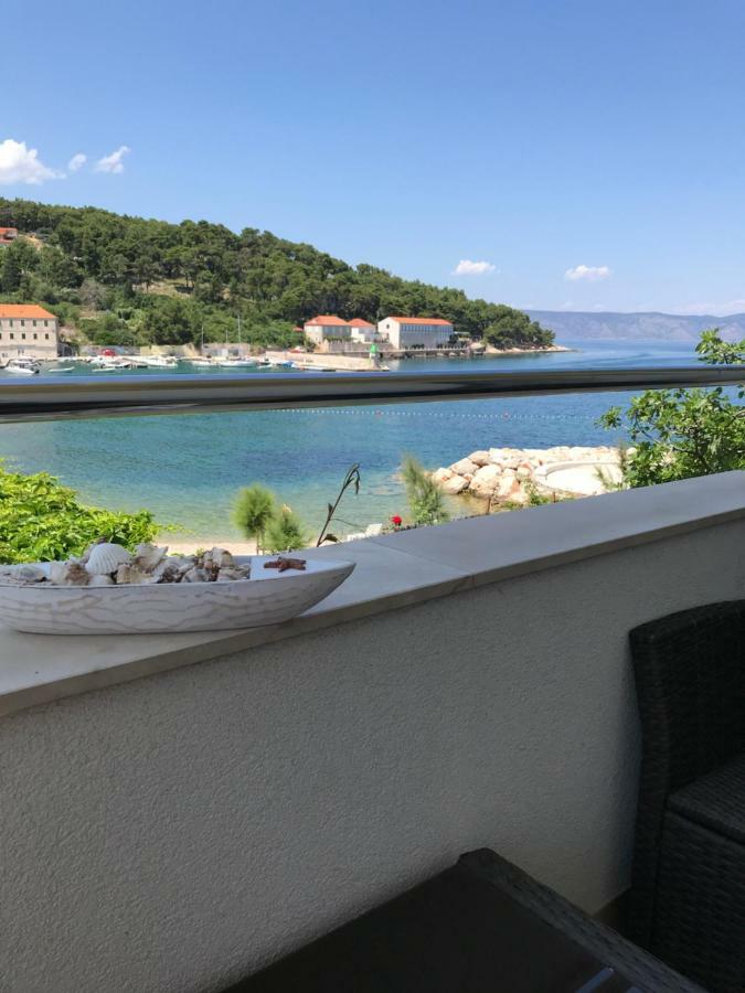 Apartmani Isabella - Ilda Radonic Елса Экстерьер фото
